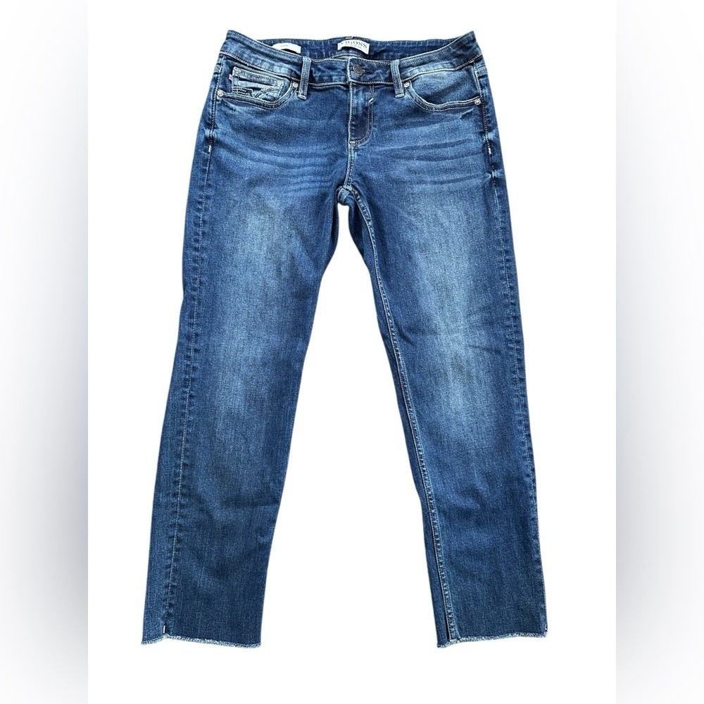 Vigoss Crop Jeans Womens Blue Medium Wash Raw Hem Embroidered Pockets Excellent
